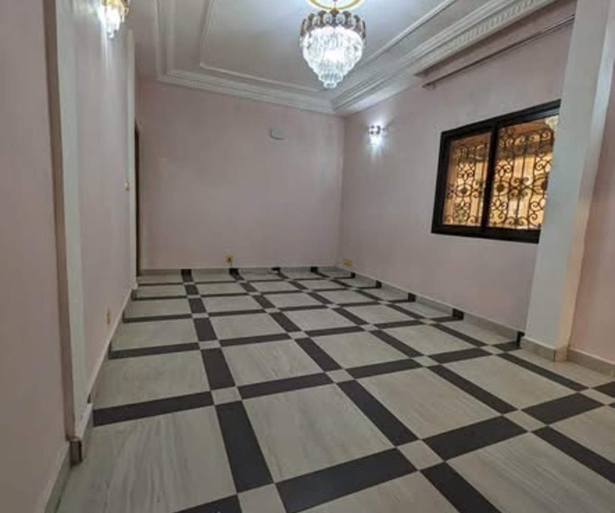 Appartement spacieux moderne à louer - Odza