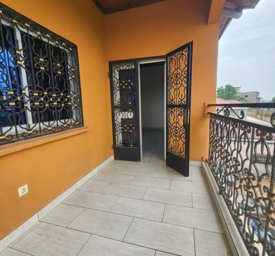 Appartement à louer - Nkolfoulou