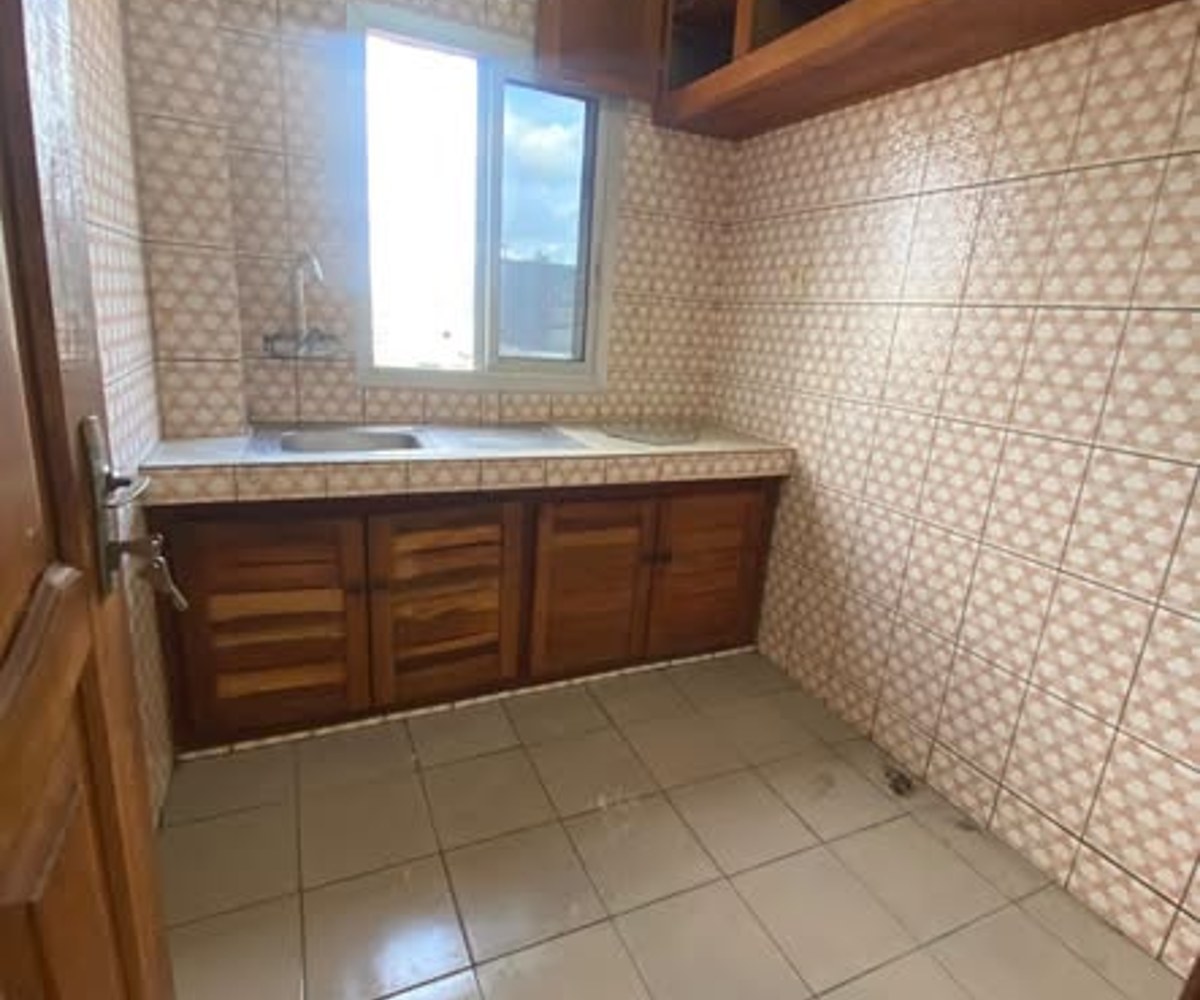 Appartement 2 chambres à louer – Akwa, Douala