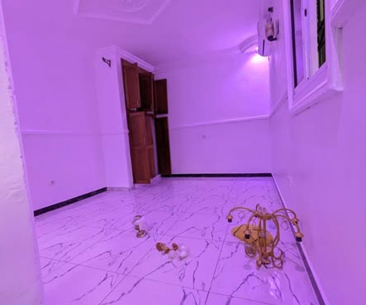 Chambre haut standing à louer - Kotto, Douala