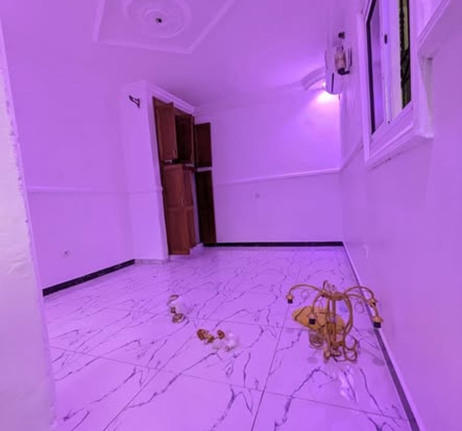 Chambre haut standing à louer - Kotto, Douala