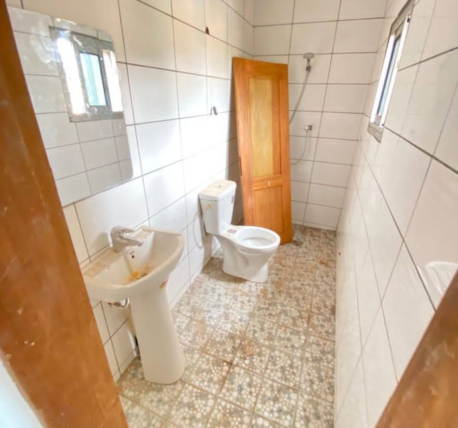 Appartement 2 chambres à louer à Oyom Abang