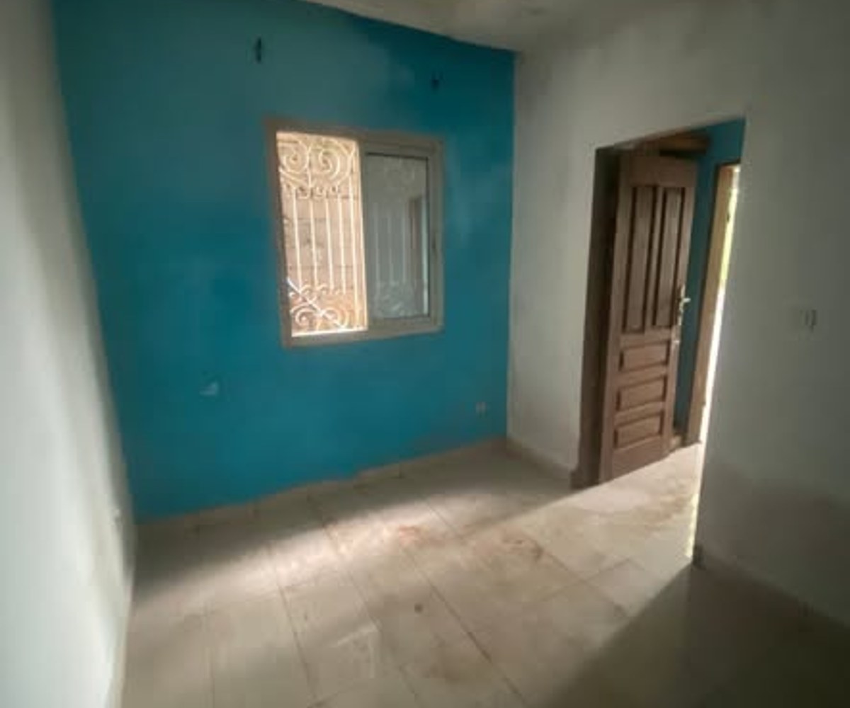 Studio moderne à Nsam (Obam) - Yaoundé