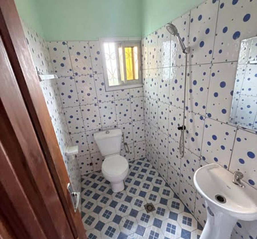 Appartement moderne 2 chambres à louer – Yaoundé Fourgerol