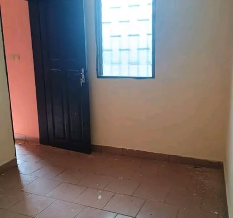 Studio moderne à louer - PK12 Lycée