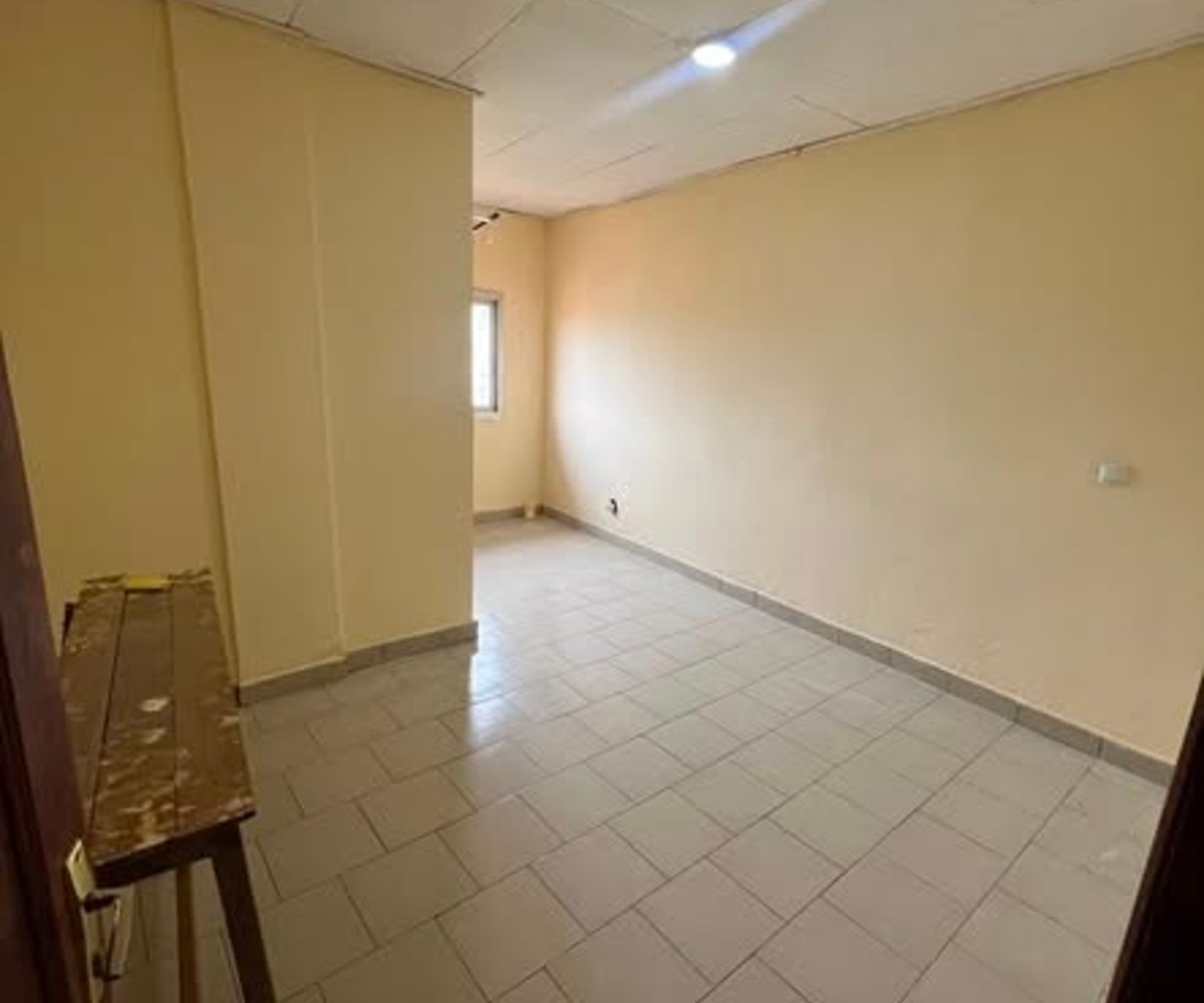 Appartement moderne à louer à Etoug-Ebe