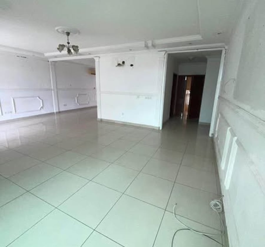 Magnifique appartement 3 chambres à louer - Bali, Douala