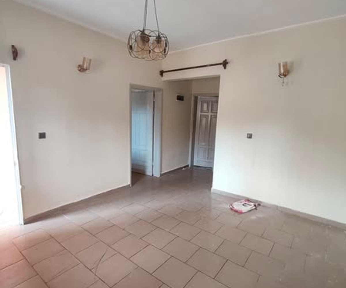 2 studios modernes à louer à Nkozoa