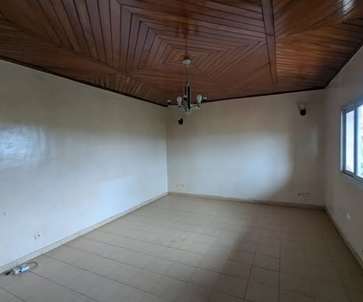 Appartement moderne à louer à Emana