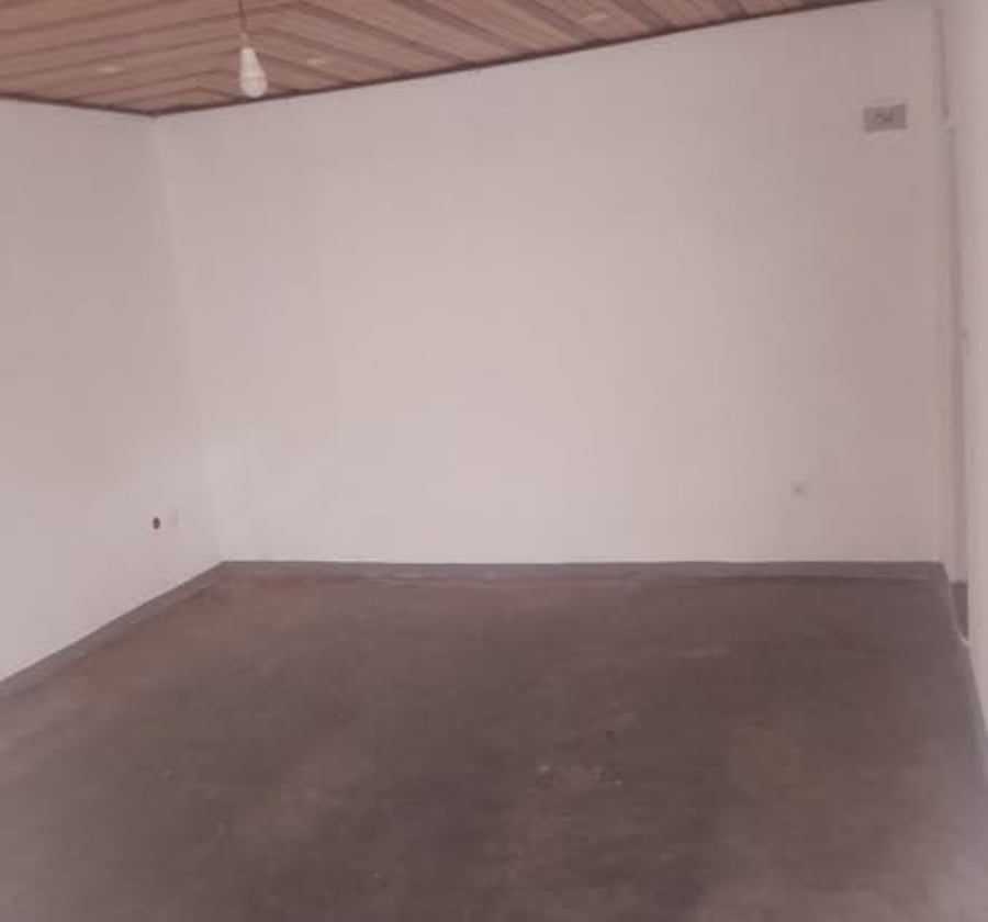 Vaste chambre moderne 3 pièces - Nkolfoulou