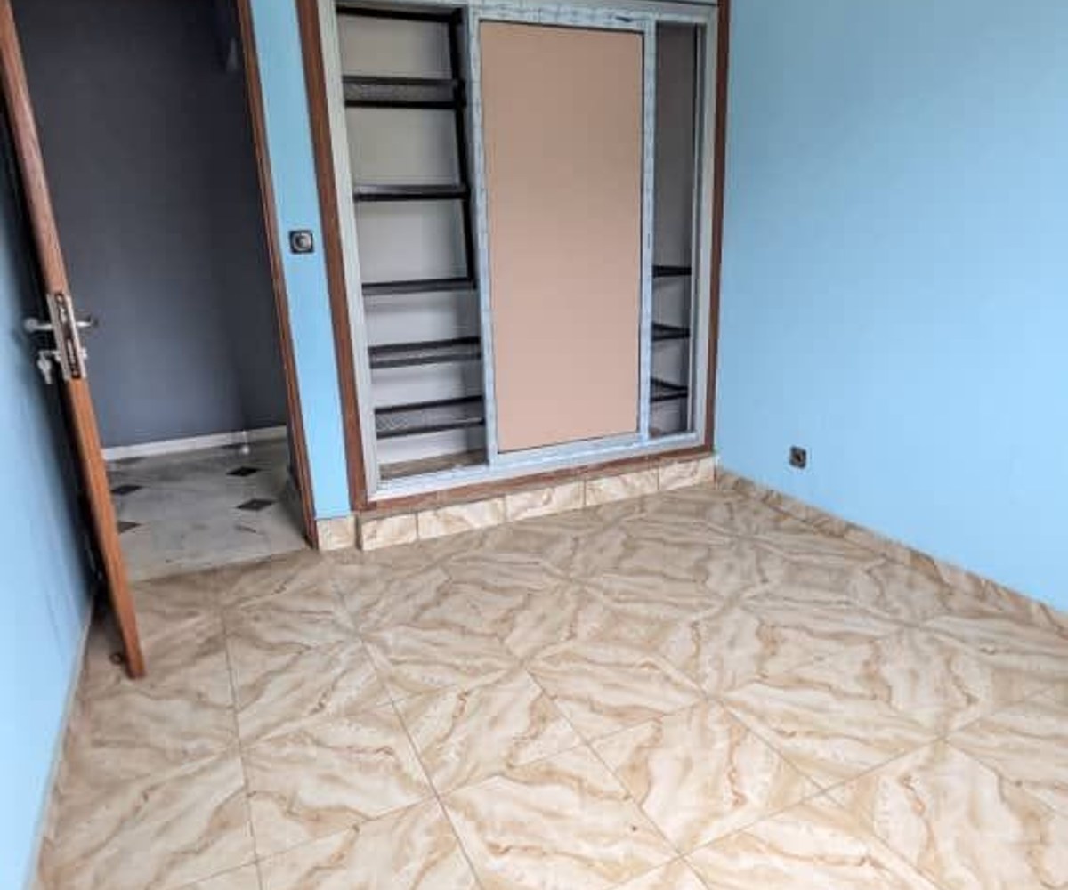 Appartement VIP à louer - Messassi