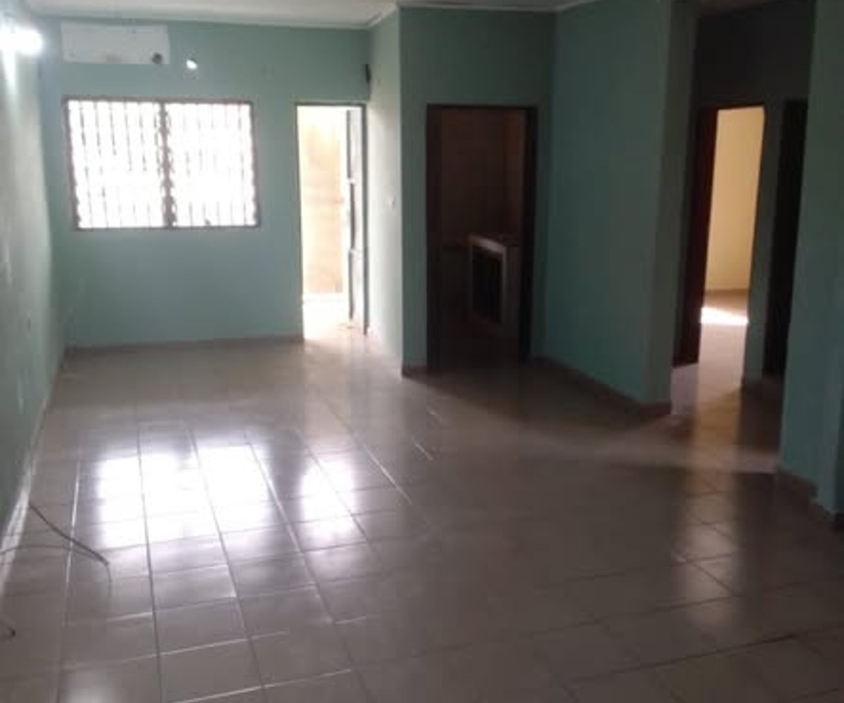 Appartement 2 chambres à louer à Kotto