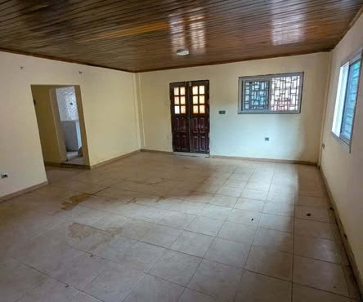 Appartement semi-individuel à Ngousso avec forage