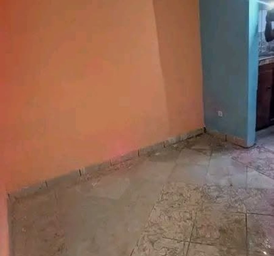 Studio moderne à louer - Logbaba, Douala
