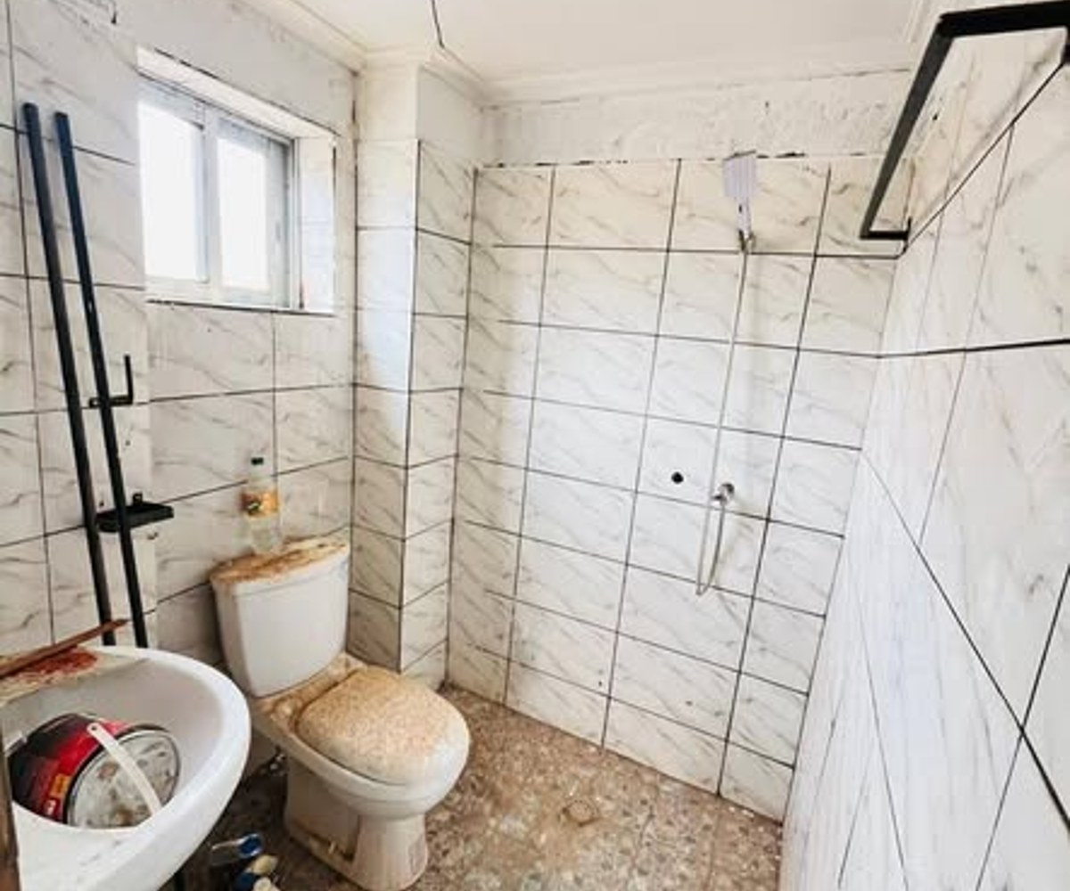 Appartement à louer à Biyem-Assi - 3 chambres, 120 000 FCFA