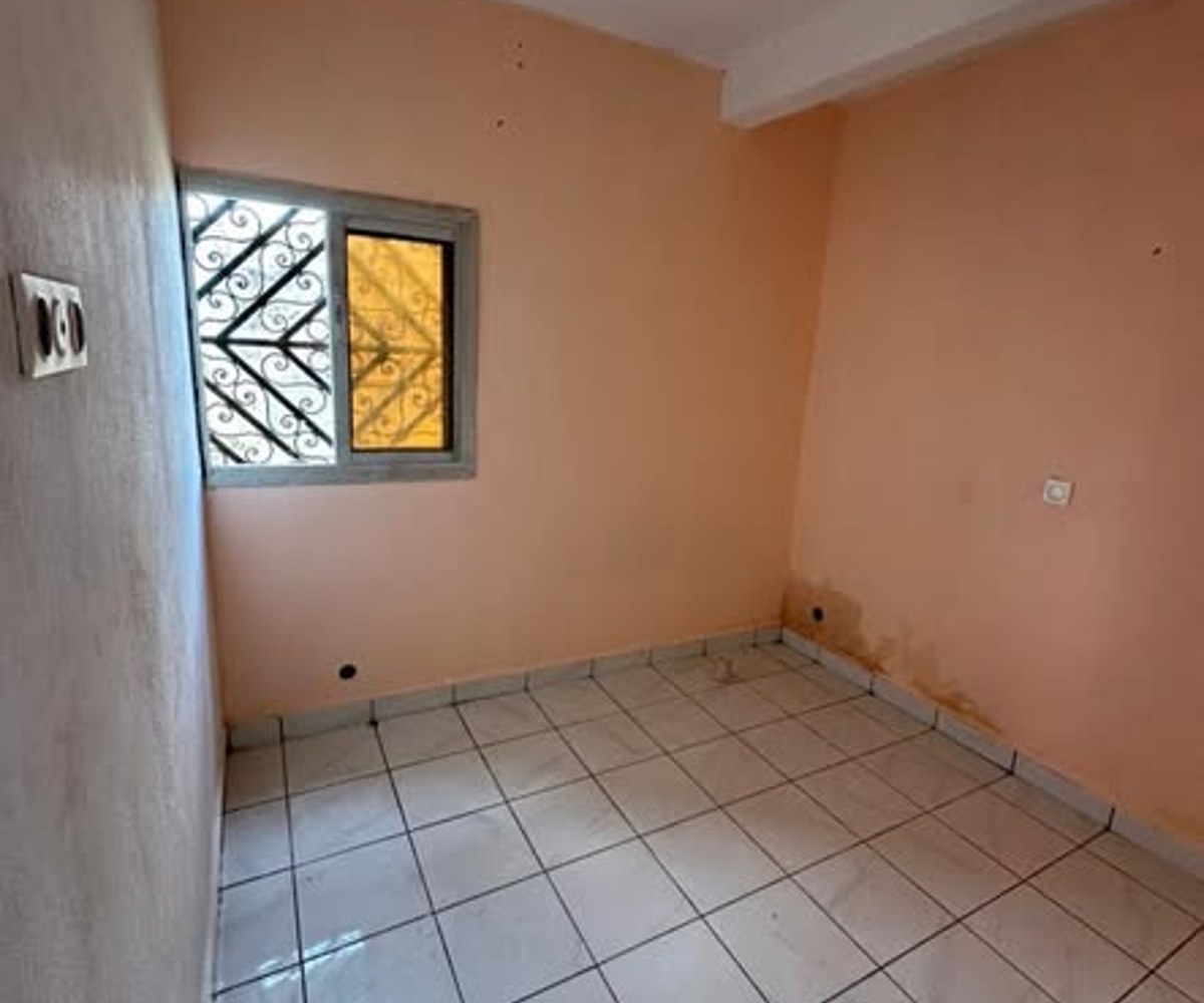 Studio à louer à Mendong (Gendarmerie)