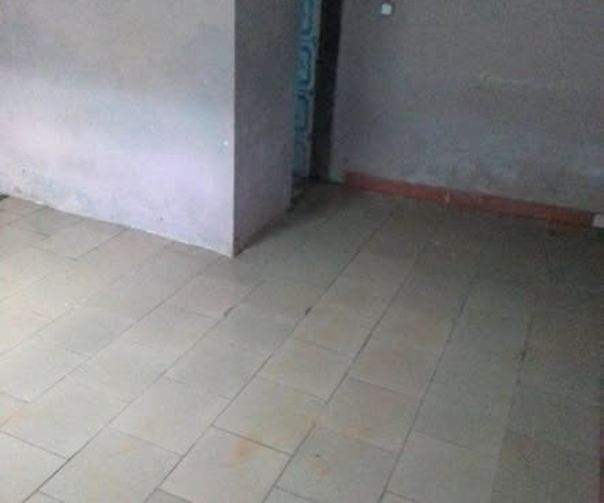 Chambre moderne à louer à Ahala, Yaoundé