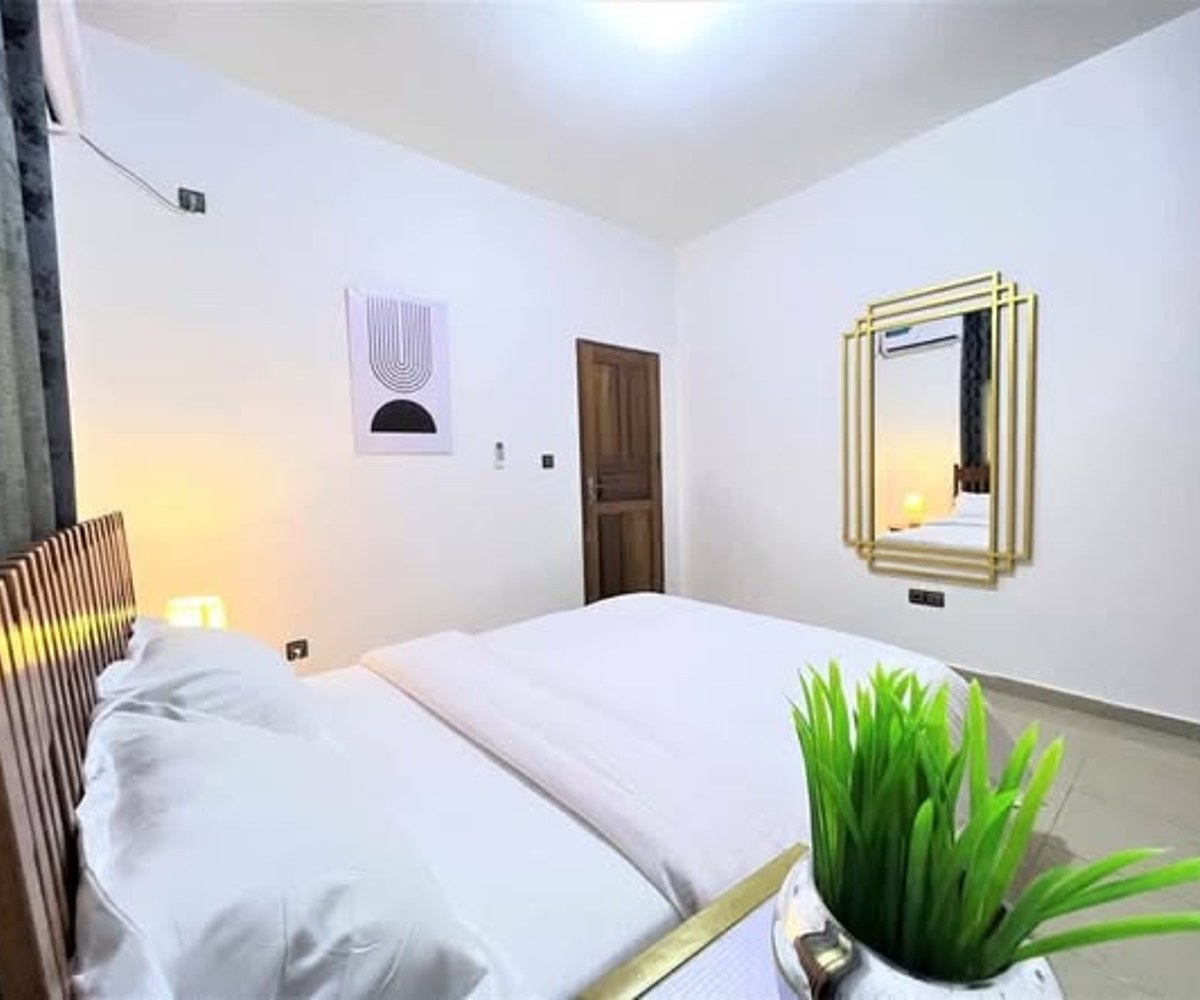 Chambres meublée à Bastos