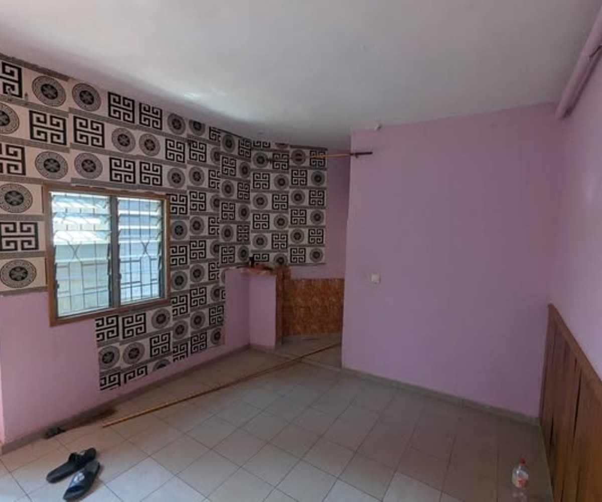 Studio moderne à Etoudi – 65 000 XAF/mois