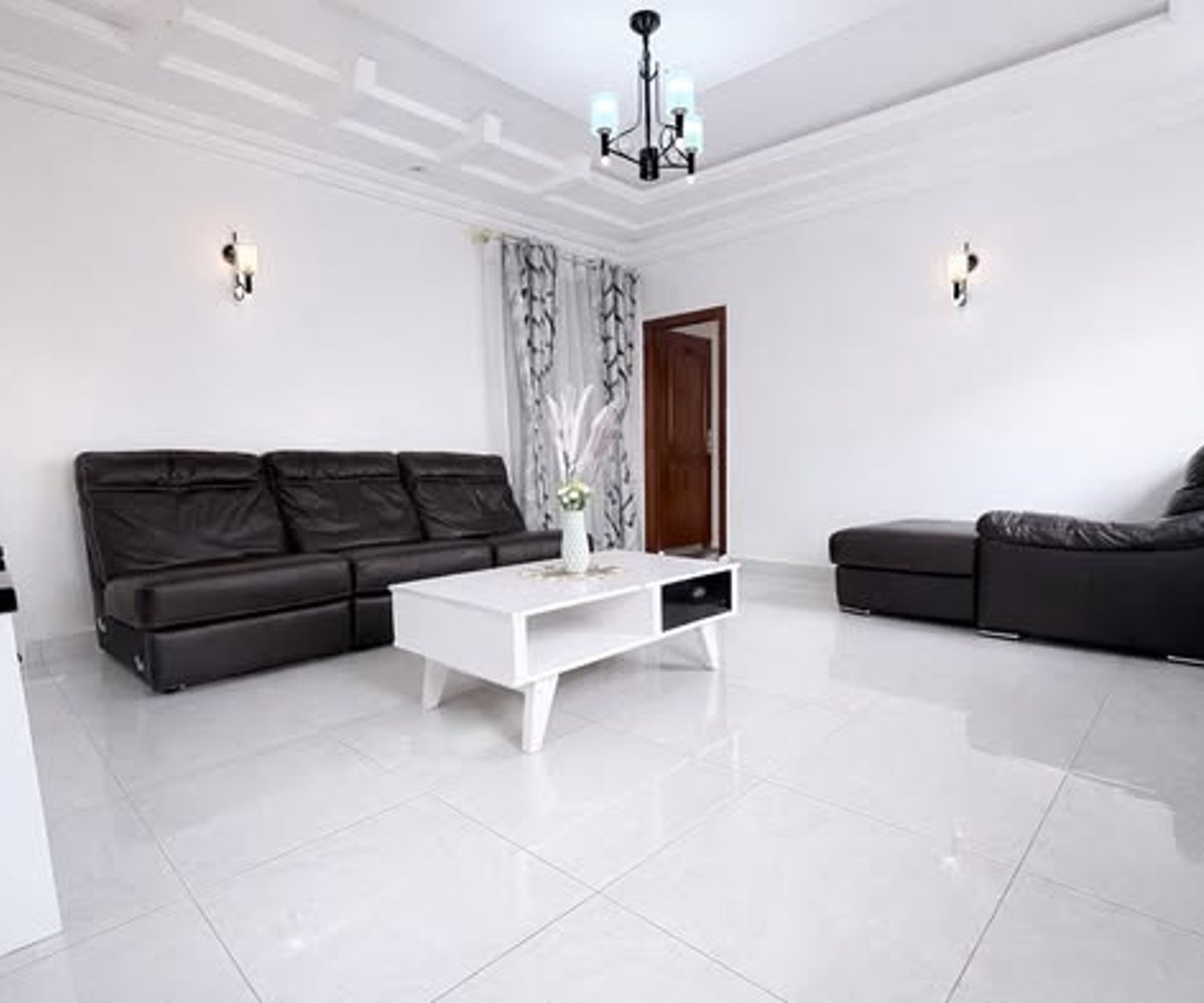Appartement meublé Jouvence – 25 000 XAF/nuit