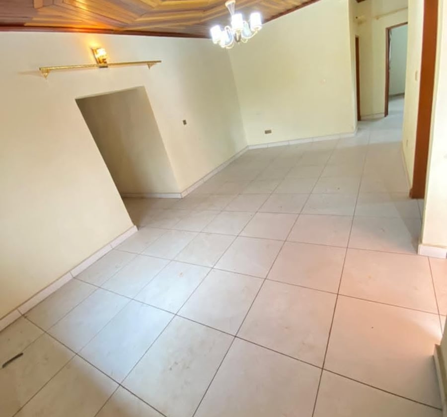 Appartement moderne à louer - Carrefour MEEC, Yaoundé