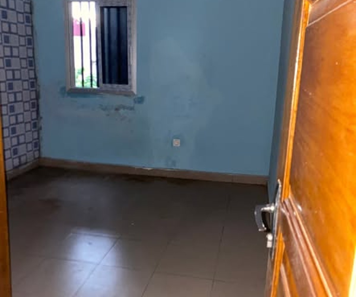 Studio moderne à louer à Ndogpassi II