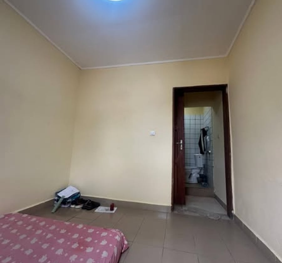 Appartement moderne 3 chambres à PK14, Douala