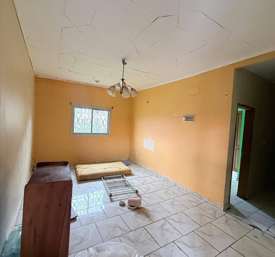 Studio moderne à louer à Nkolfoulou, Yaoundé
