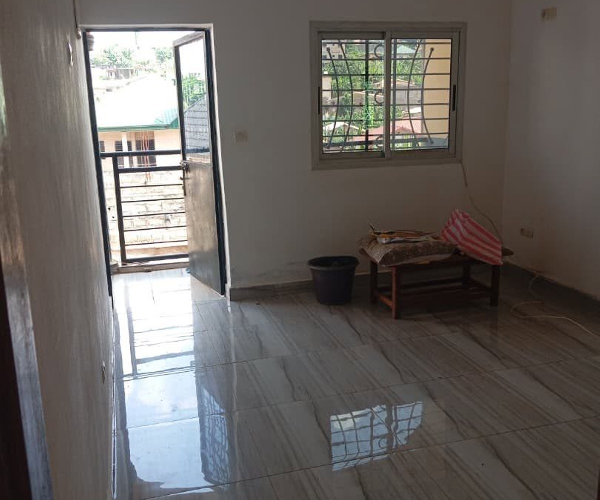 Appartement 2 chambres à louer à Damas, Yaoundé