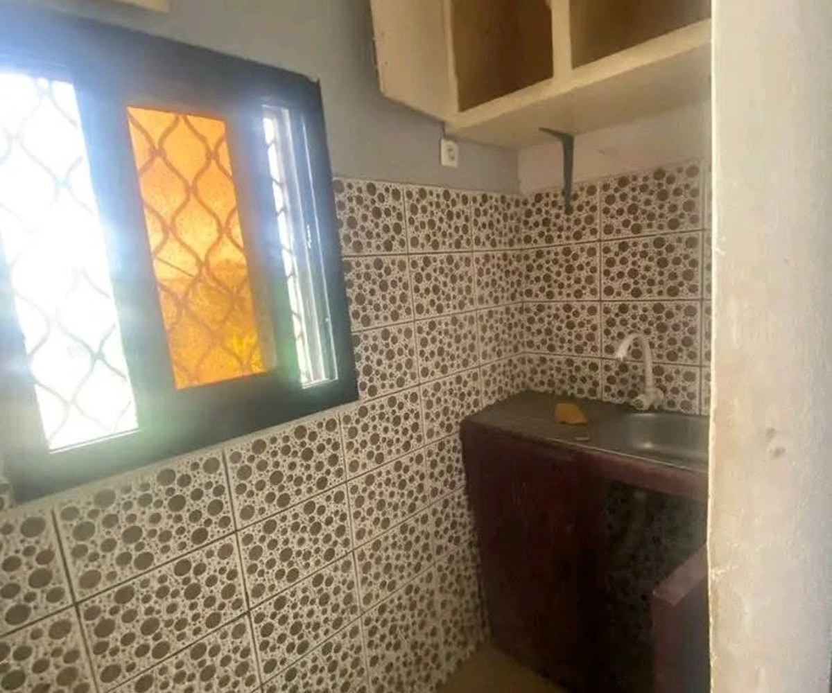 Joli studio moderne à Akwa Nord (Bocom)