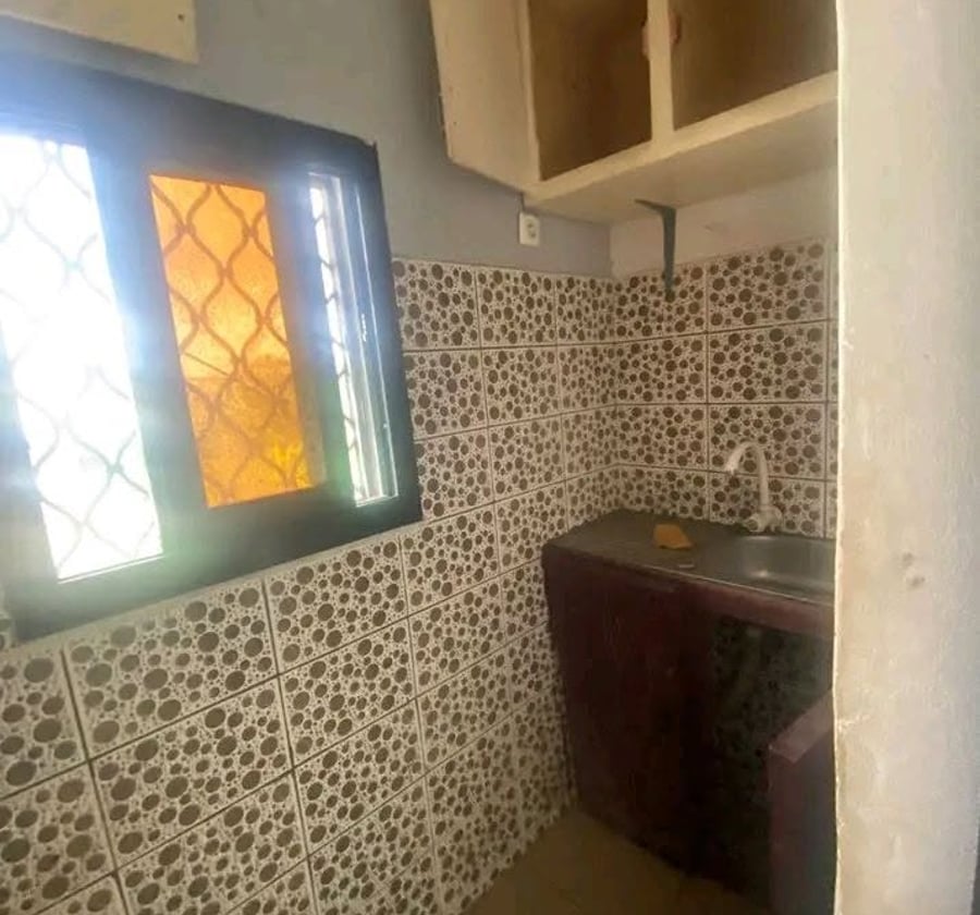 Joli studio moderne à Akwa Nord (Bocom)