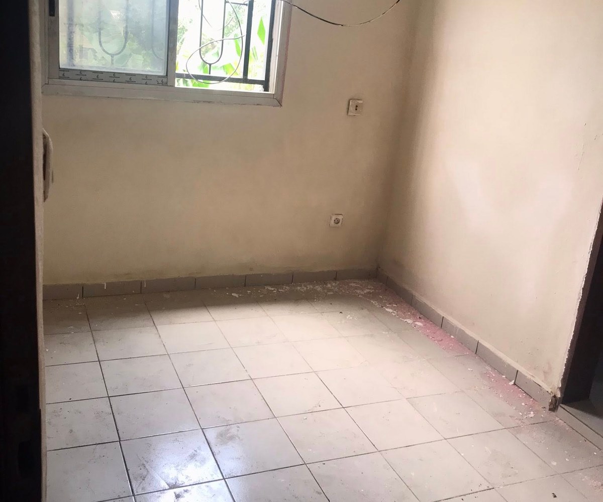 Appartement à Bonamoussadi - Garage Bonangang