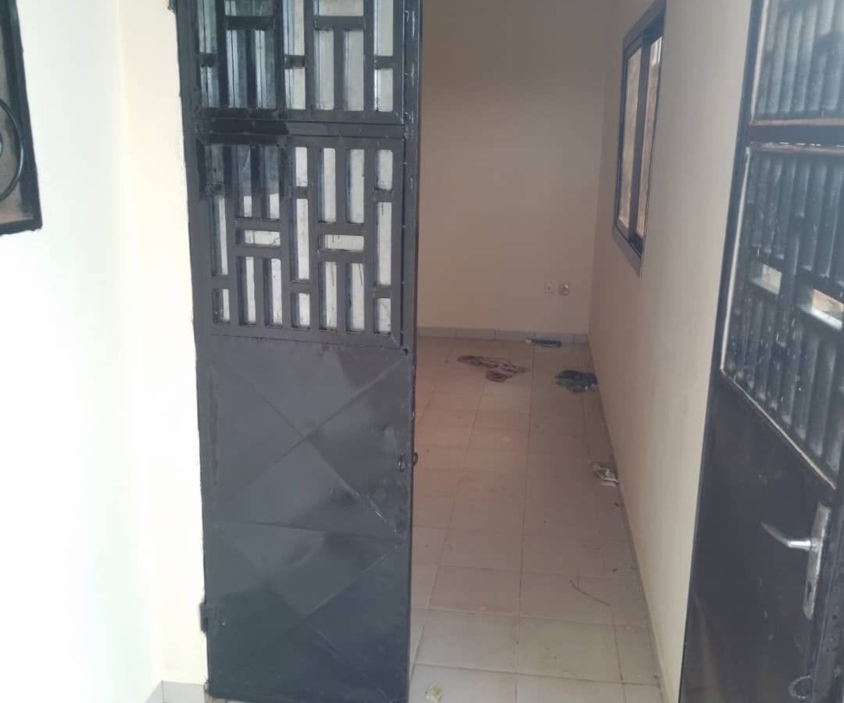 Appartement moderne 2 chambres à Nkolmesseng
