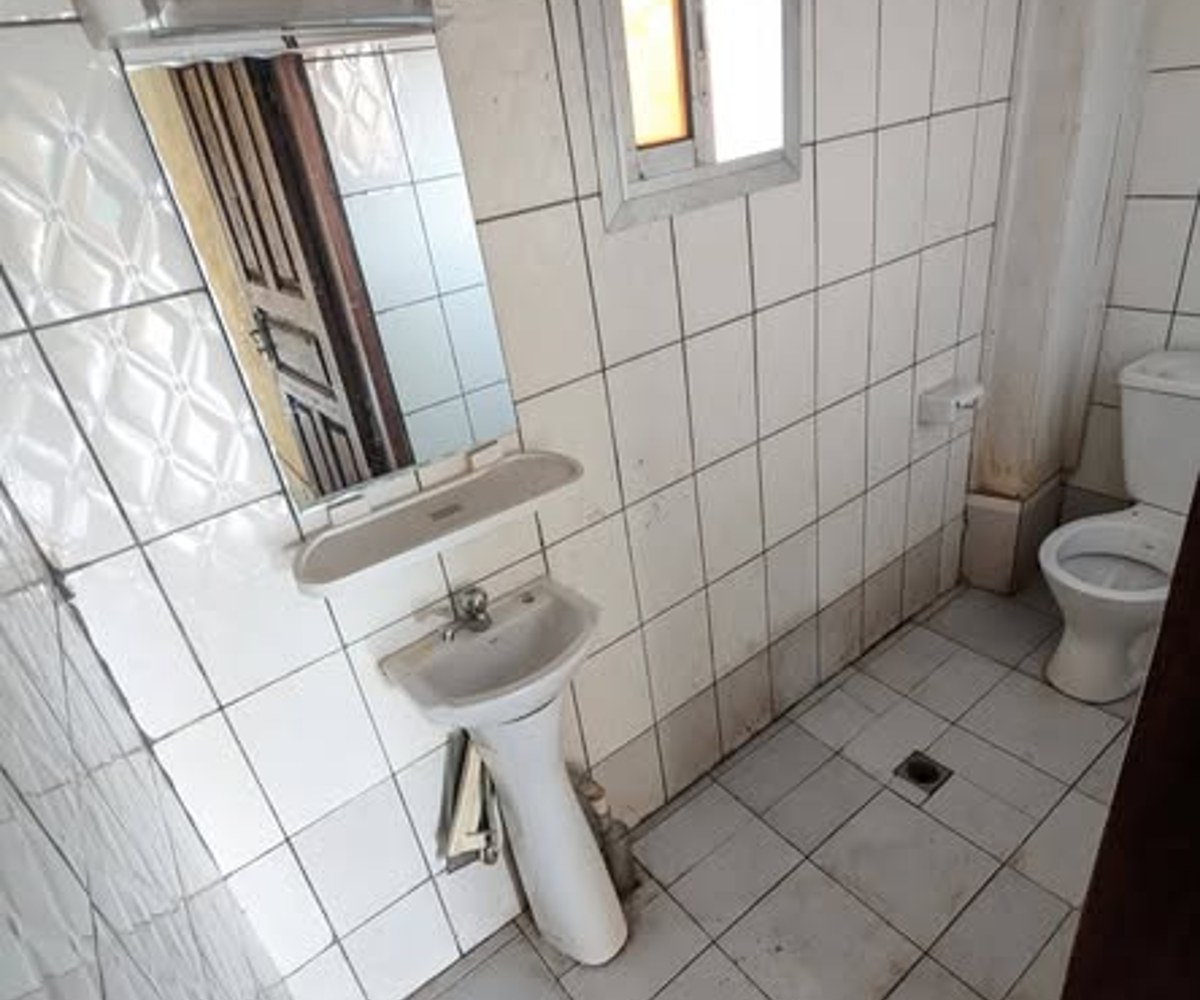 Vaste studio moderne à louer - Etoudi, Yaoundé