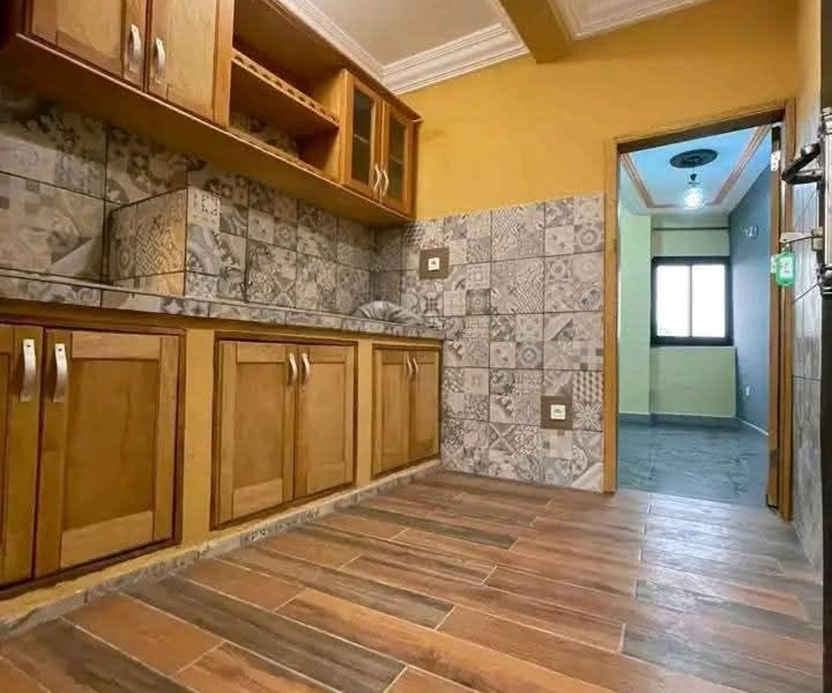 Chambres modernes à louer à Yassa, Douala