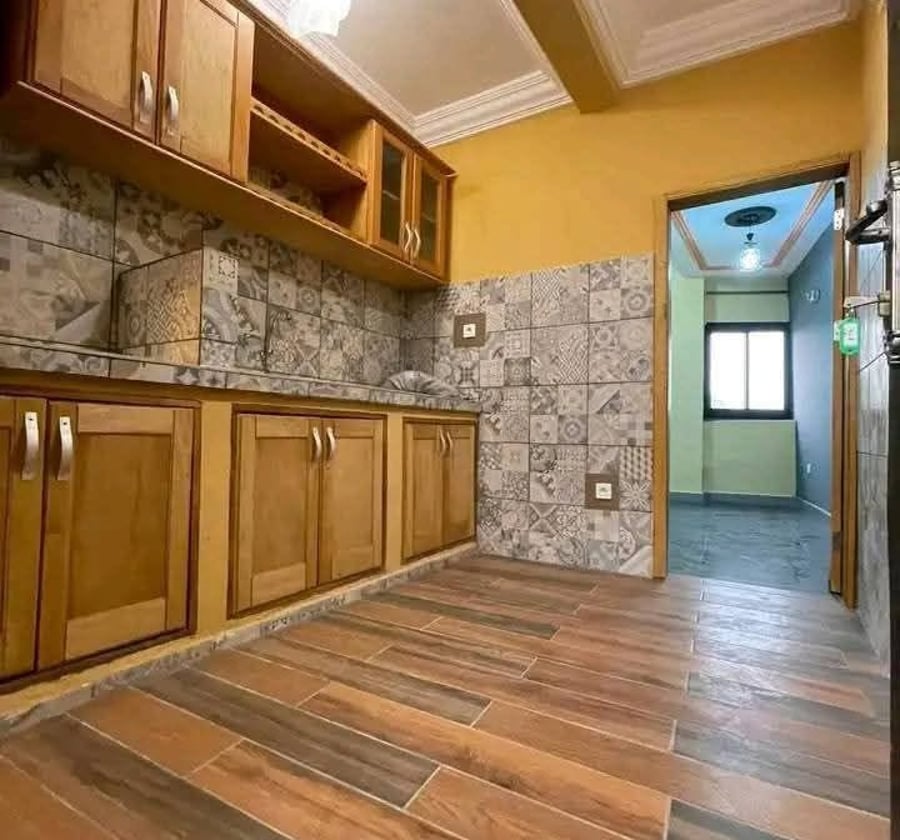 Chambres modernes à louer à Yassa, Douala
