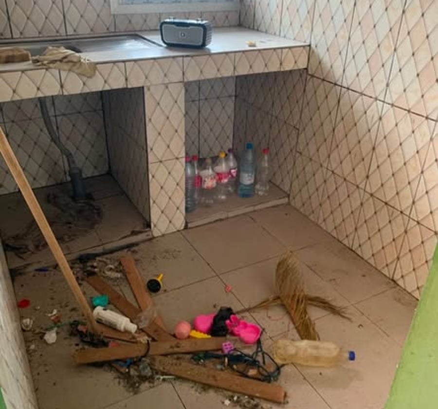 Studio moderne à louer à Ndogpassi
