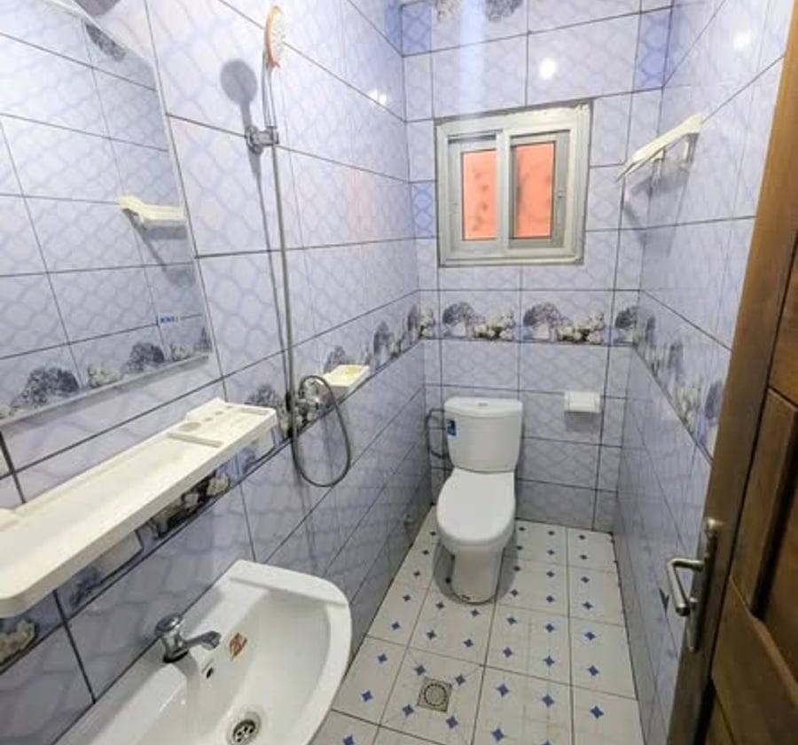 Chambre moderne à Bonamoussadi