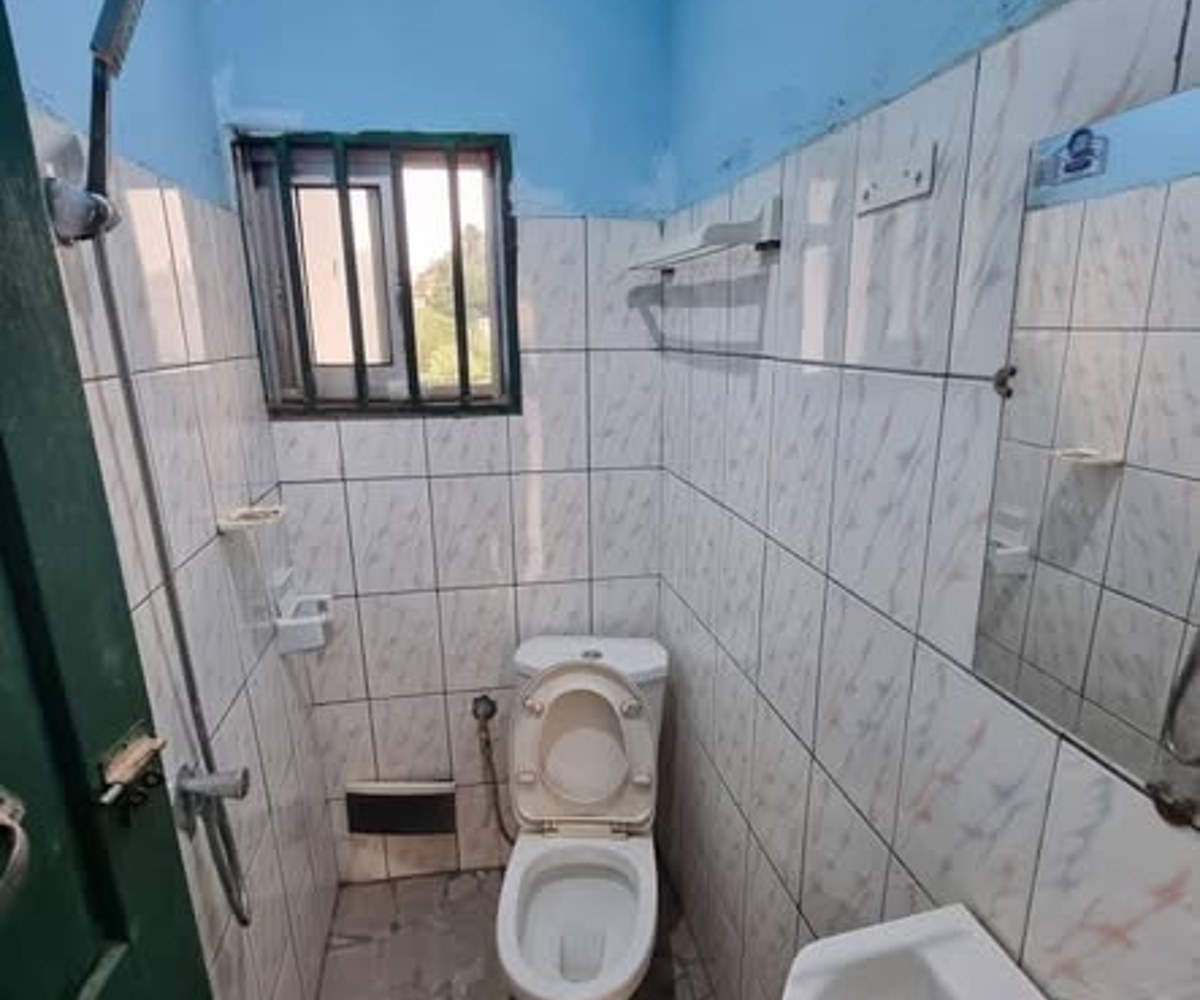 Studio moderne à louer - Biyem-Assi, Yaoundé