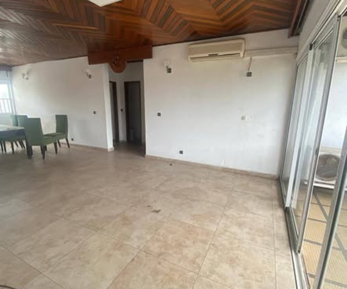 Appartement 3 chambres à louer - Bonapriso Douala