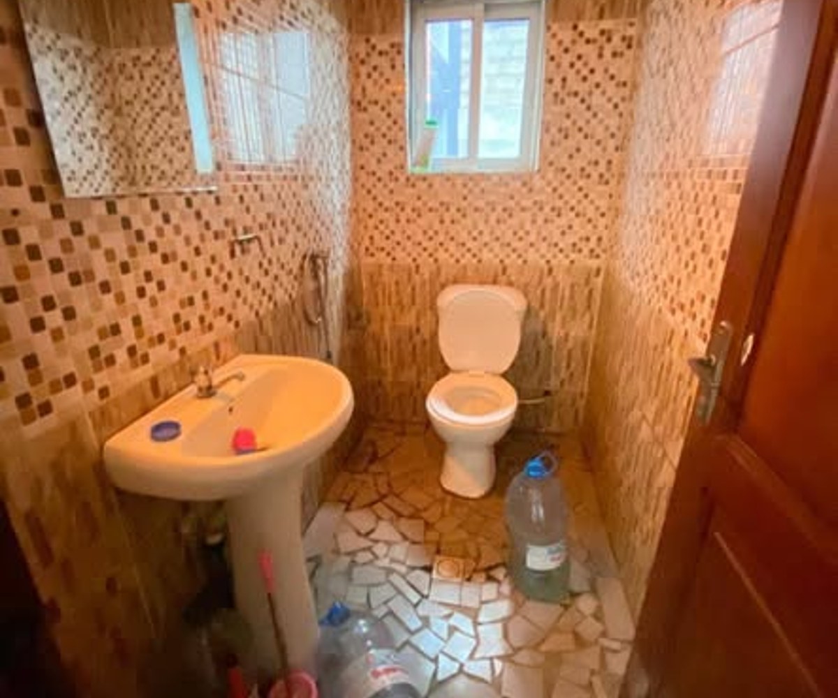 Studio moderne à louer - Etoug-Ebe, Yaoundé