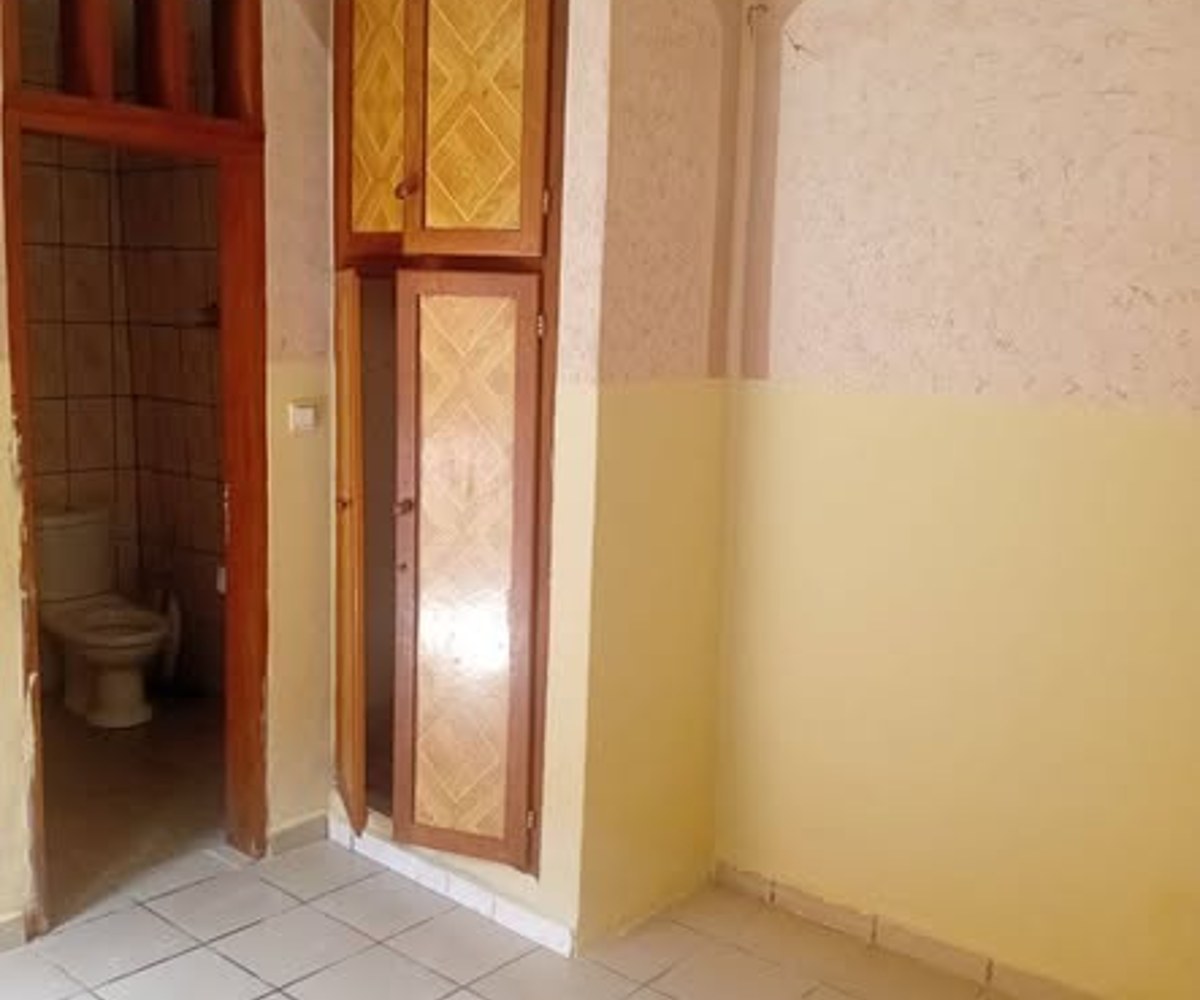 Chambre moderne à louer - Mimboman Maetur