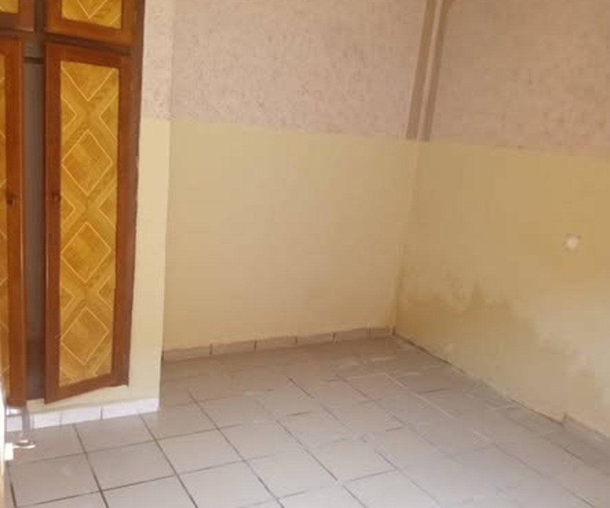 Chambre moderne à louer - Mimboman Maetur
