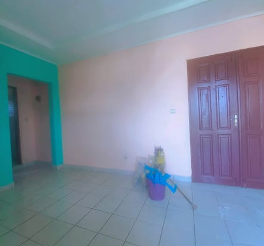 Studio moderne à louer à Ndogbong