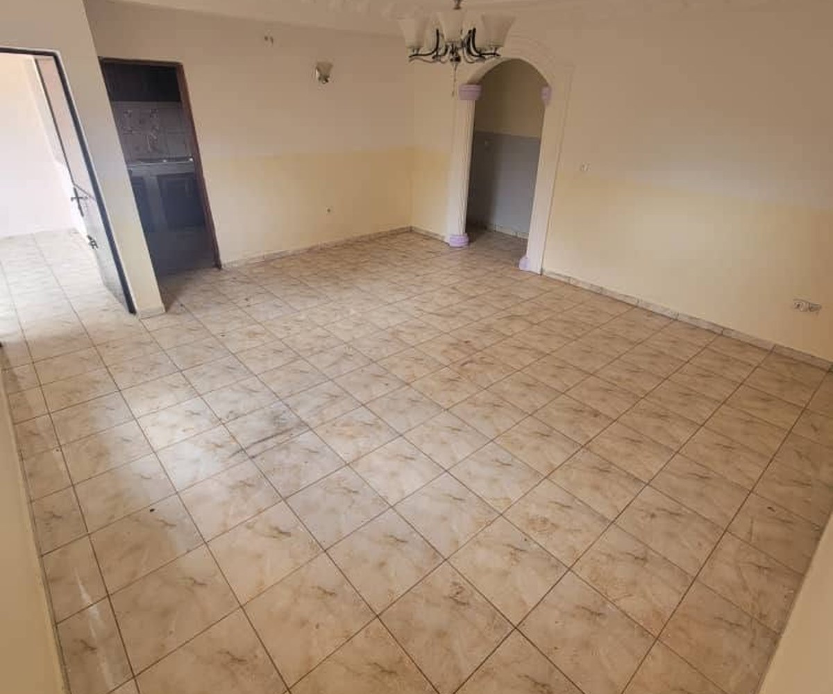 Vaste appartement à louer - Fougerol, Yaoundé