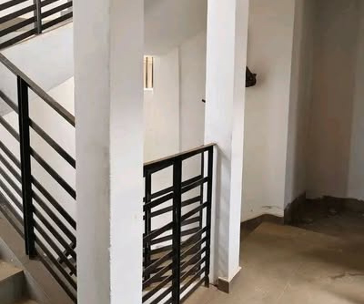 Studio haut standing à louer - Fourgerol, Yaoundé