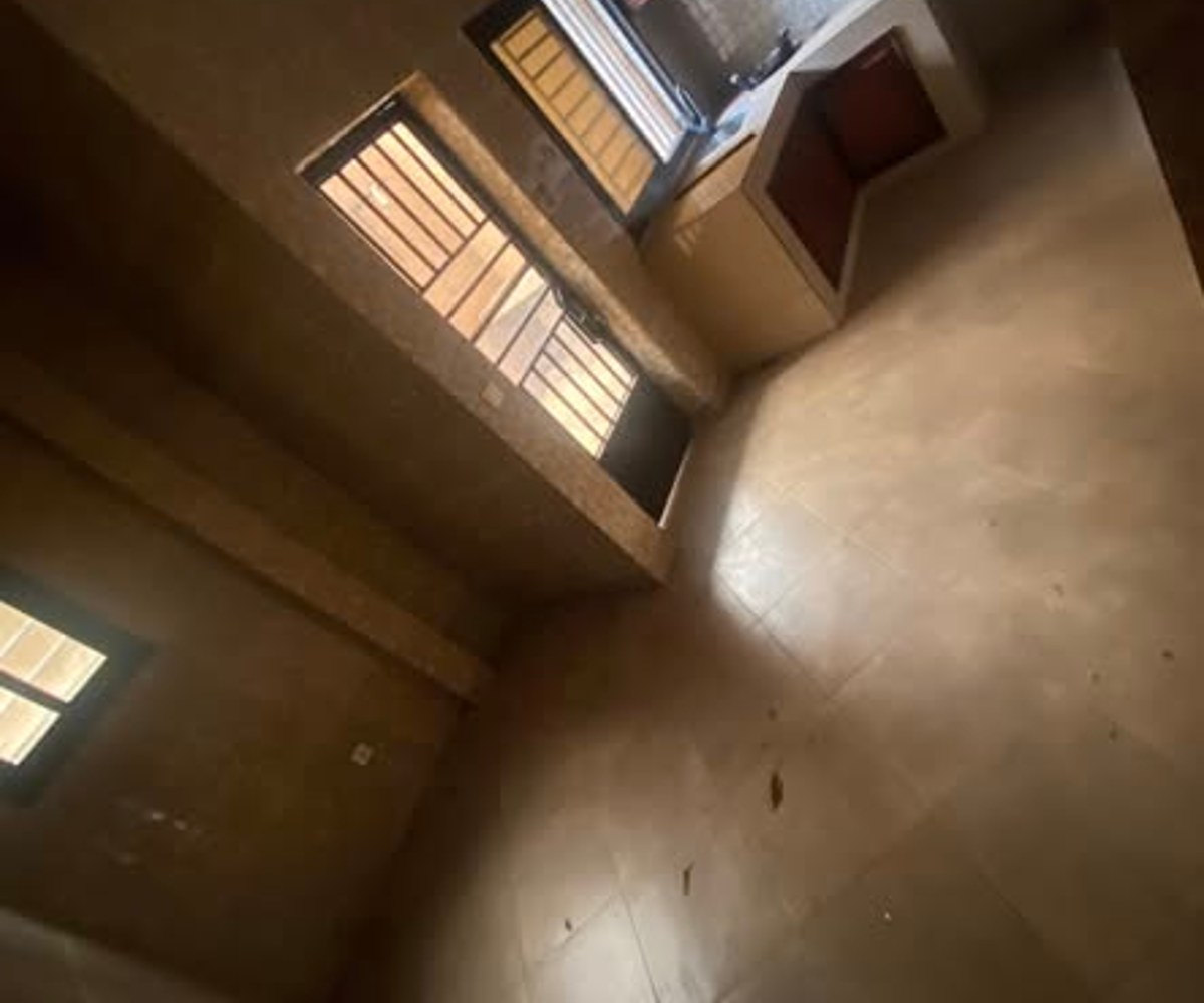 Triplex à louer à Fouda