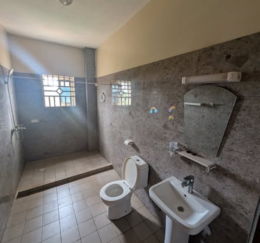Appartement haut standing 4 chambres à louer – Odza, Yaoundé