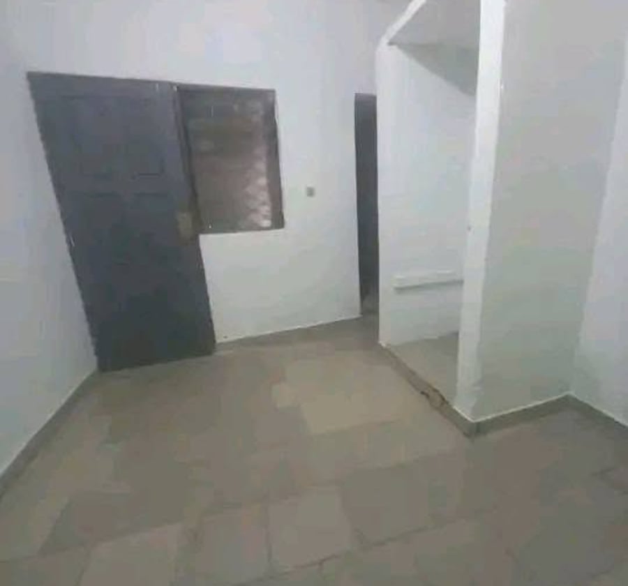 Chambre moderne à louer - Ndogbong