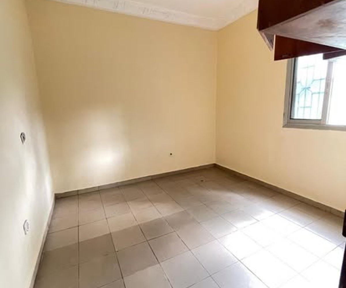 Studio moderne à louer – Etoug-Ebe, Yaoundé